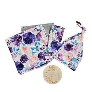 NIP | 4 Piece Newborn Baby Photo Prop Set Swaddle Pod Knot Hat Milestone Disc